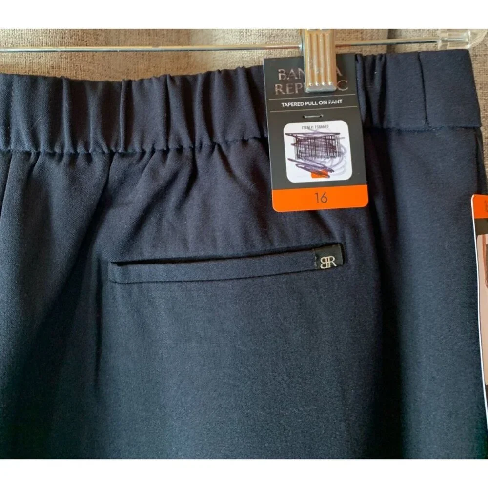 Banana Republic Mens Navy Blue Tapered Pull On Pants Size 16 Business Casual New